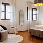 Exclusive Penthouse With 60 M2 Panoramic Terrace Apartment